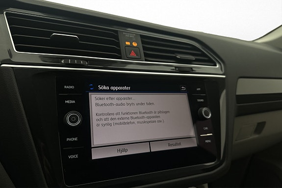 Volkswagen Tiguan 18 of 27