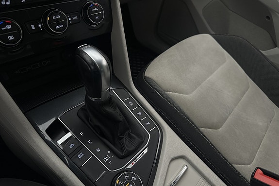 Volkswagen Tiguan 22 of 27