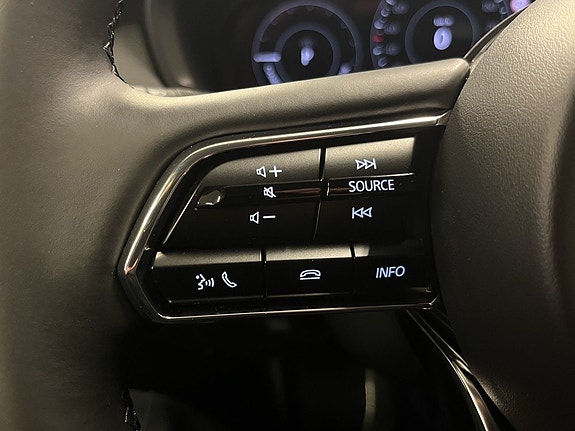 Mazda CX-60 16 of 26