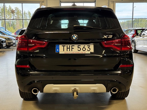 BMW X3 5 of 5