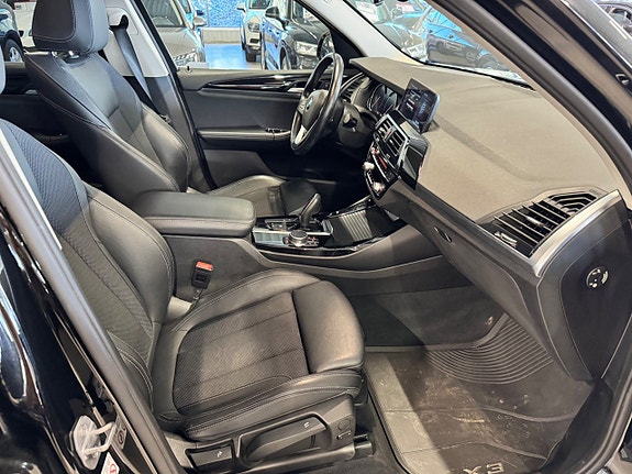 BMW X3 11 of 25