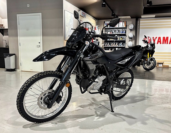 Yamaha WR125R 3 of 13