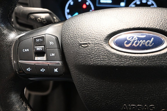 Ford Transit 13 of 18