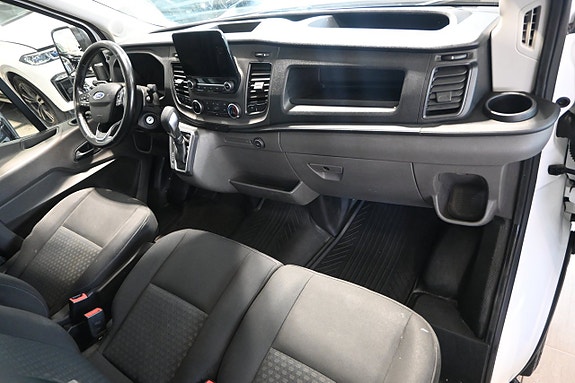 Ford Transit 8 of 18