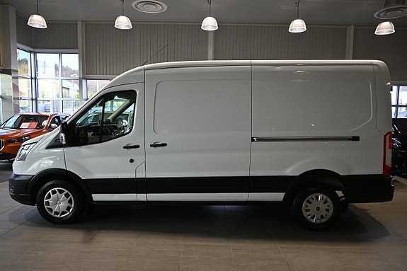 Ford Transit 2 of 5