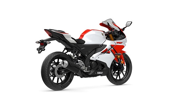 Yamaha R125 70th Anniversary 3 of 8