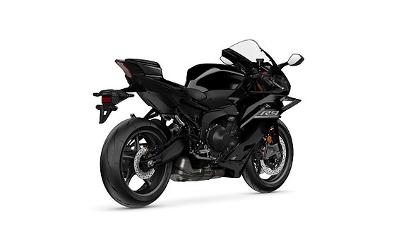 Yamaha R9 10 of 18