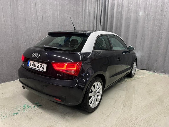 Audi A1 4 of 5
