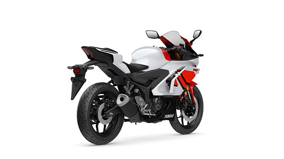 Yamaha R3 70th Anniversary 2 of 8