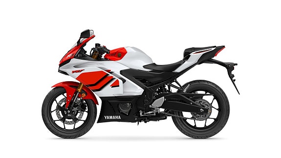 Yamaha R3 70th Anniversary 6 of 8