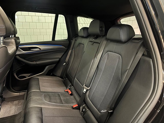 BMW X3 11 of 26
