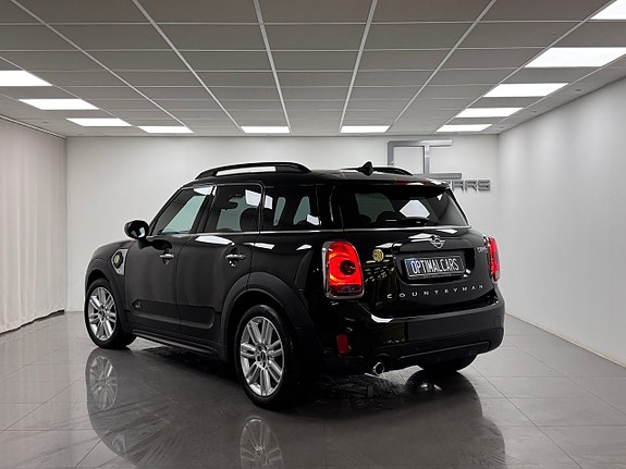MINI Countryman Cooper SE 18 of 19