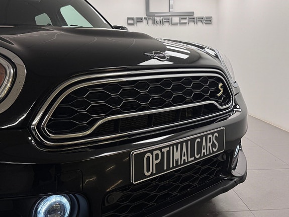 MINI Countryman Cooper SE 3 of 5