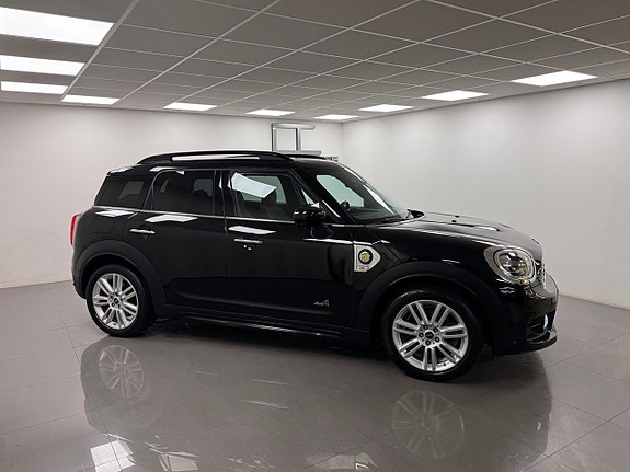MINI Countryman Cooper SE 5 of 5