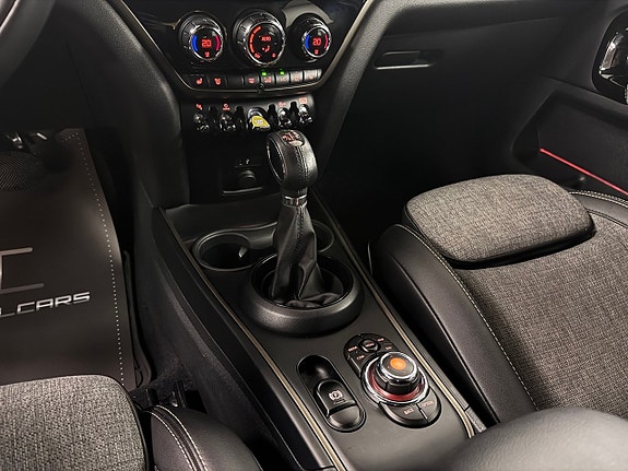 MINI Countryman Cooper SE 10 of 19