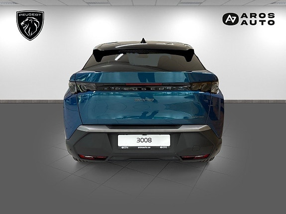 Peugeot 3008 4 of 5