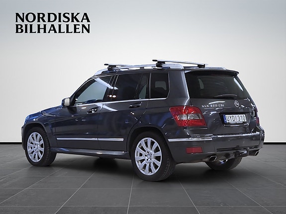 Mercedes-Benz GLK320 5 of 5
