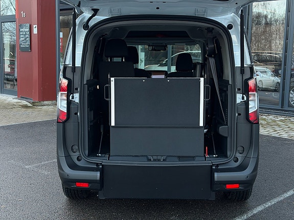 Ford Courier Tourneo 10 of 30