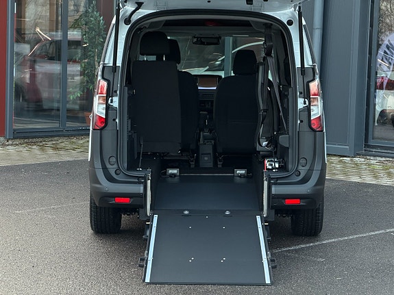 Ford Courier Tourneo 11 of 30