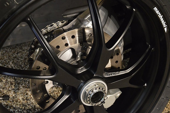 Ducati 848 / Endast 1475 mil / Superskick 8 of 12