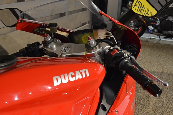 Ducati 848 / Endast 1475 mil / Superskick 7 of 12