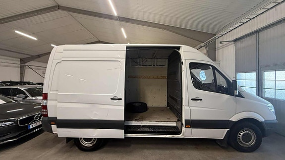 Mercedes-Benz Sprinter 311 10 of 18