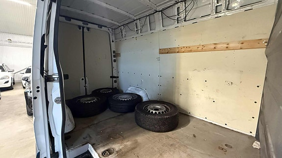 Mercedes-Benz Sprinter 311 15 of 18
