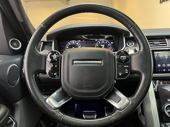 Land Rover Range Rover 13 of 21