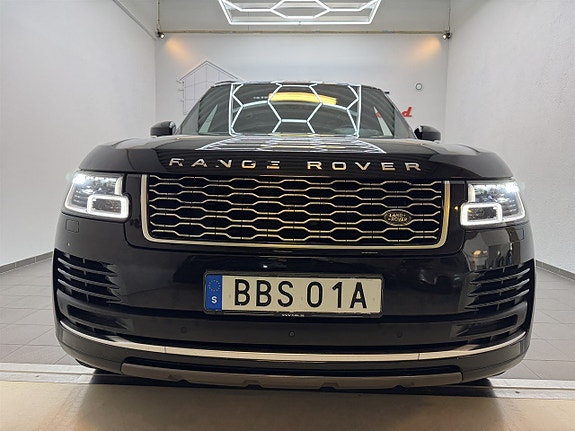 Land Rover Range Rover 5 of 5