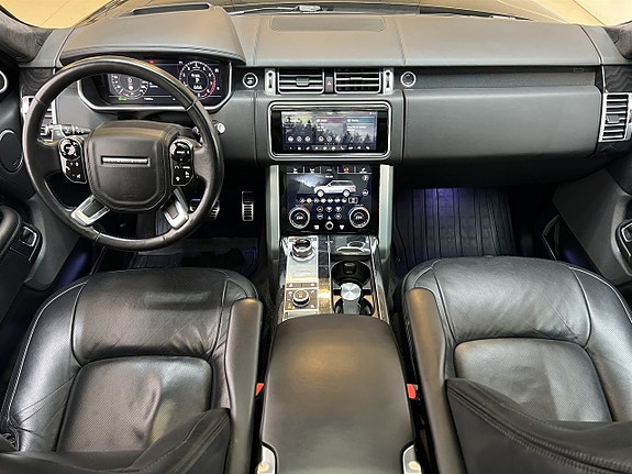 Land Rover Range Rover 11 of 21