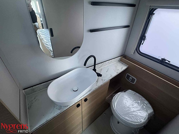Adria ADORA 572 UT 17 of 19