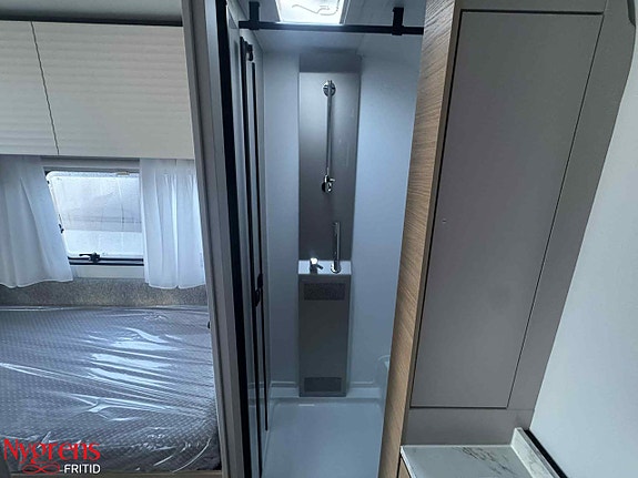 Adria ADORA 572 UT 19 of 19