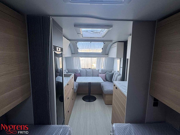 Adria ADORA 572 UT 15 of 19