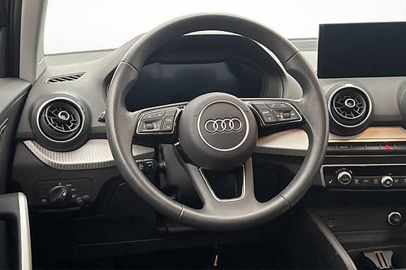 Audi Q2 9 of 22