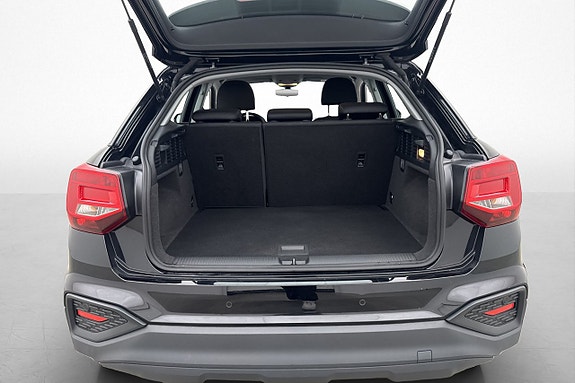 Audi Q2 22 of 22