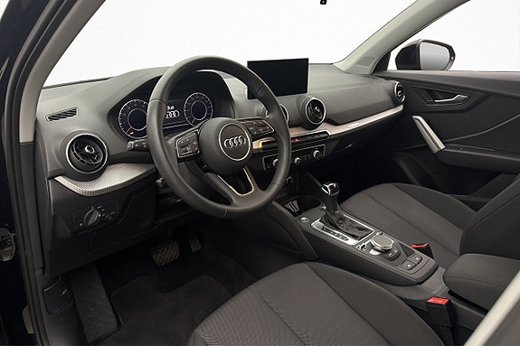 Audi Q2 8 of 22