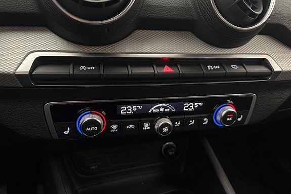 Audi Q2 16 of 22