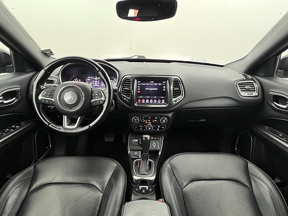 Jeep Compass 20 of 27