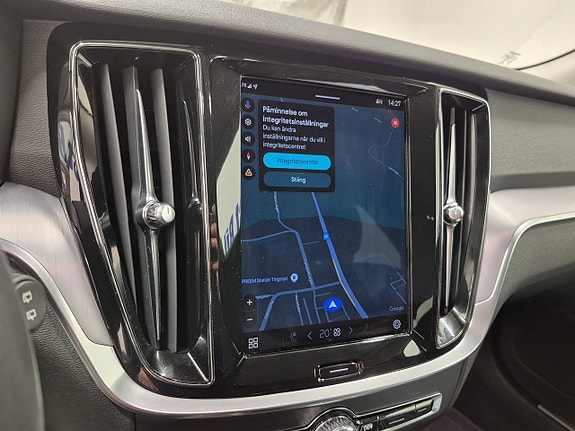 Volvo V60 11 of 11