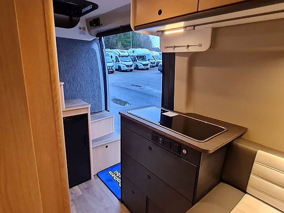 Sunlight Cliff 540 Vanlife aut, dieselvärme SVERIGEPREMIÄR 14 of 25