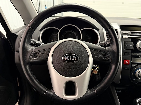 Kia Venga 18 of 22