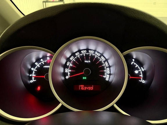 Kia Venga 19 of 22