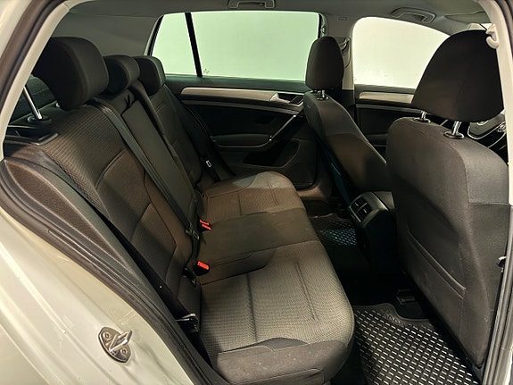 Volkswagen Golf-Serie 25 of 27