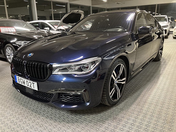 BMW 750i