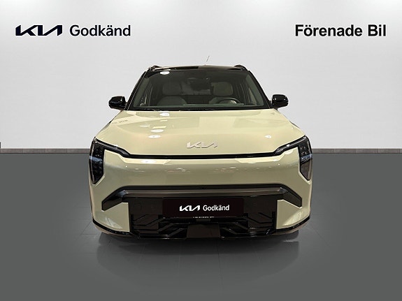 Kia EV3 2 of 17