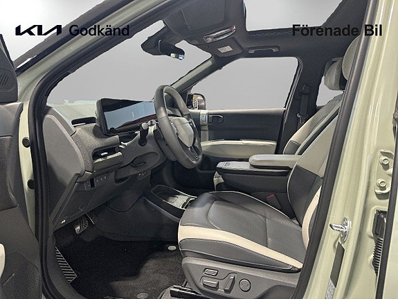 Kia EV3 13 of 17