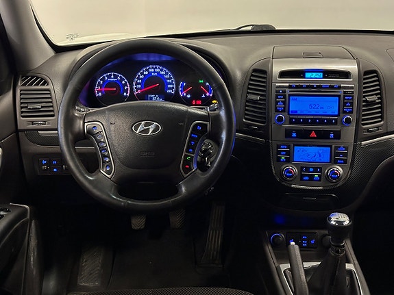 Hyundai Santa Fe 13 of 26