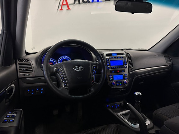 Hyundai Santa Fe 10 of 26