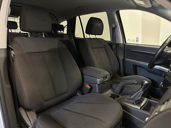 Hyundai Santa Fe 11 of 26