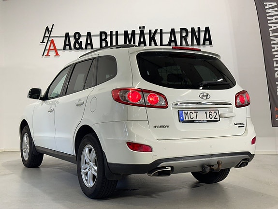 Hyundai Santa Fe 25 of 26
